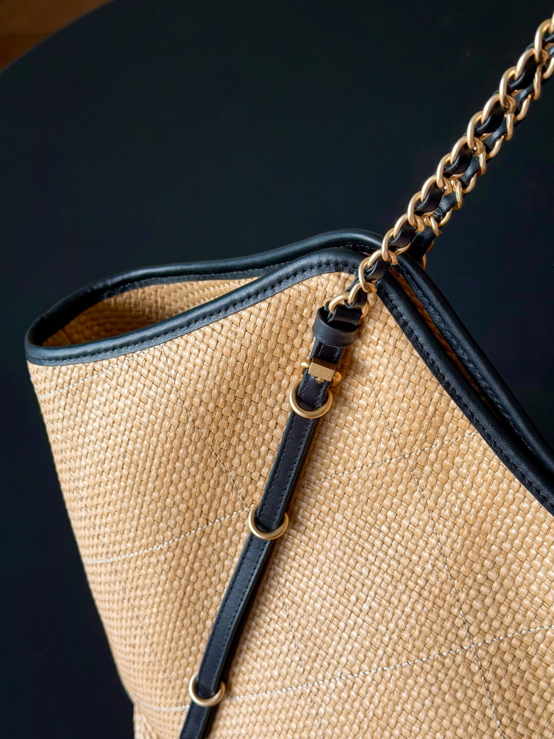 Chanel 25S Maxi Hobo Tote Bag - Image 7