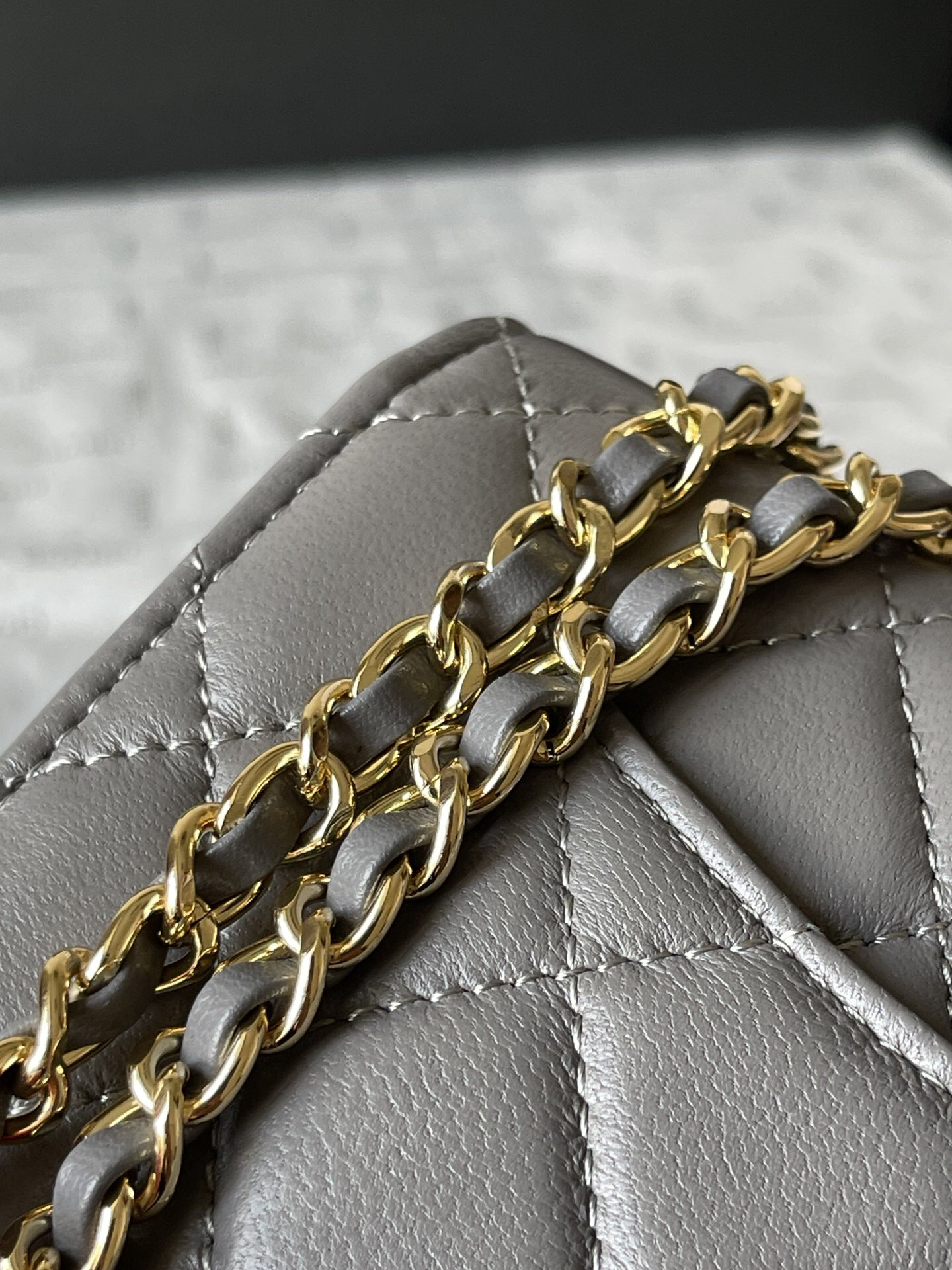 Chanel WOC Lambskin Chain Crossbody Bag - Image 7