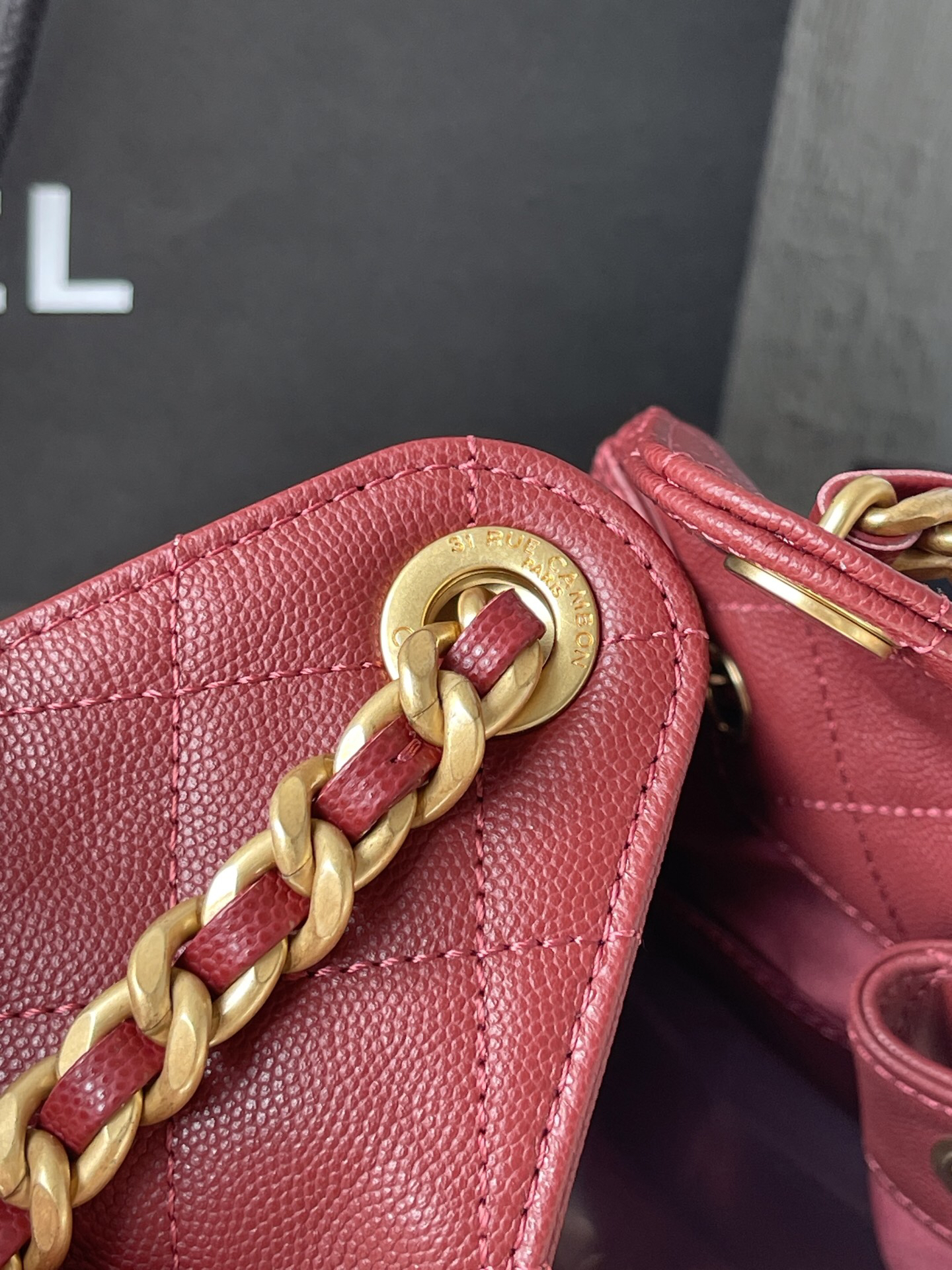Chanel Textured Leather Hobo Shoulder Bag - Image 7