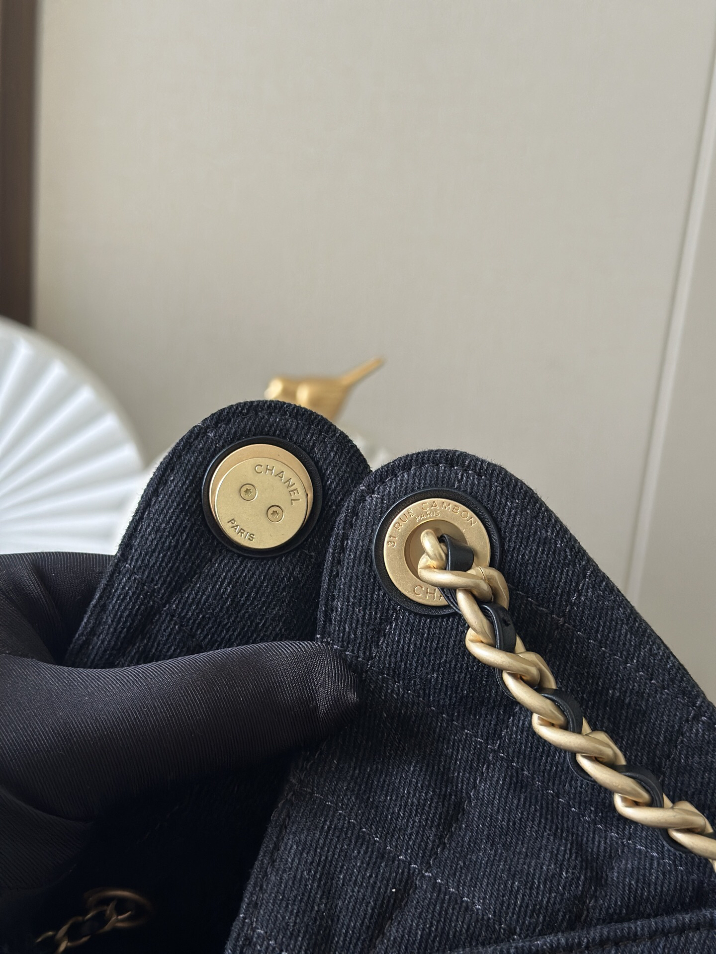 Chanel 25C Hobo Shoulder Bag - Image 7