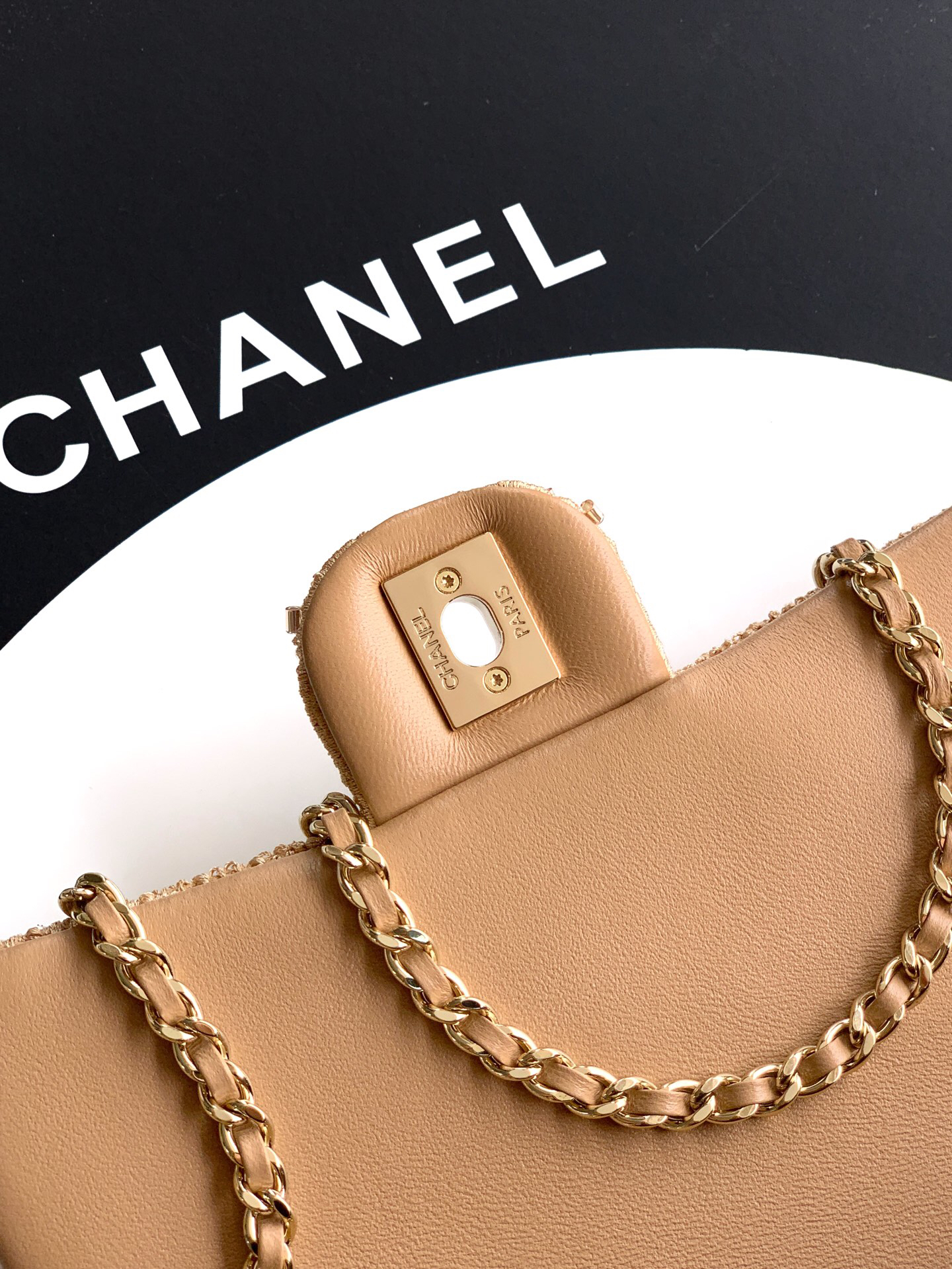 Chanel Woven Mini Evening Bag with Gold-Tone Chain - Image 7
