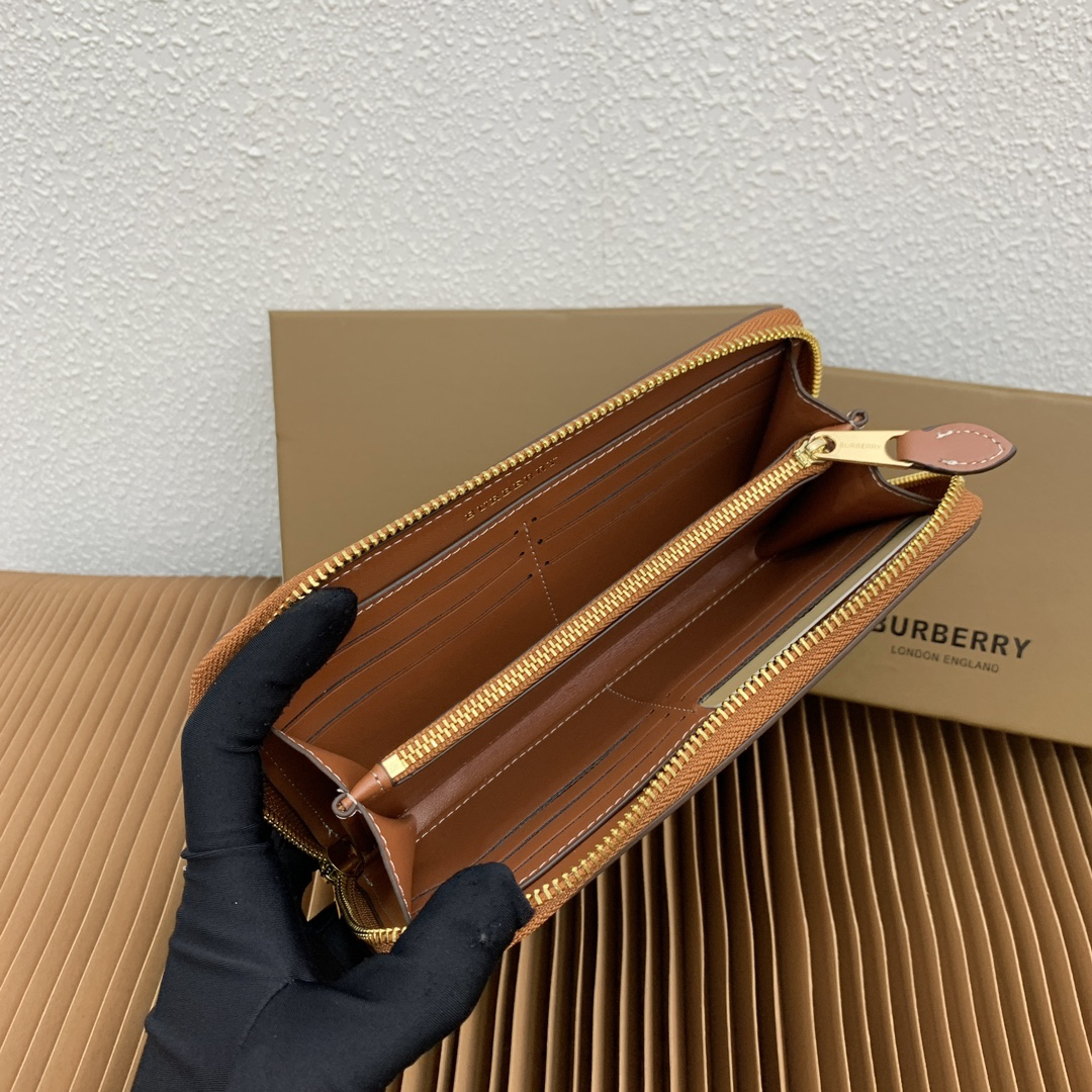 Burberry Check-Pattern Full-Zip Wallet - Image 7