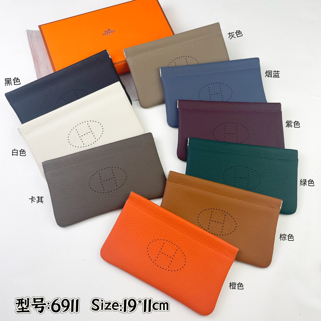 Hermès Togo Leather Wallet Model 6911 - Image 7