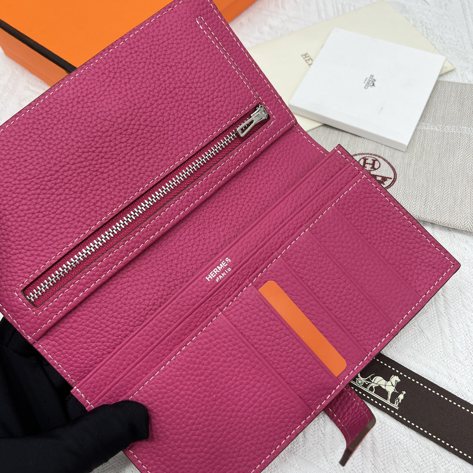 Hermès Togo Leather Zip Wallet - Image 7