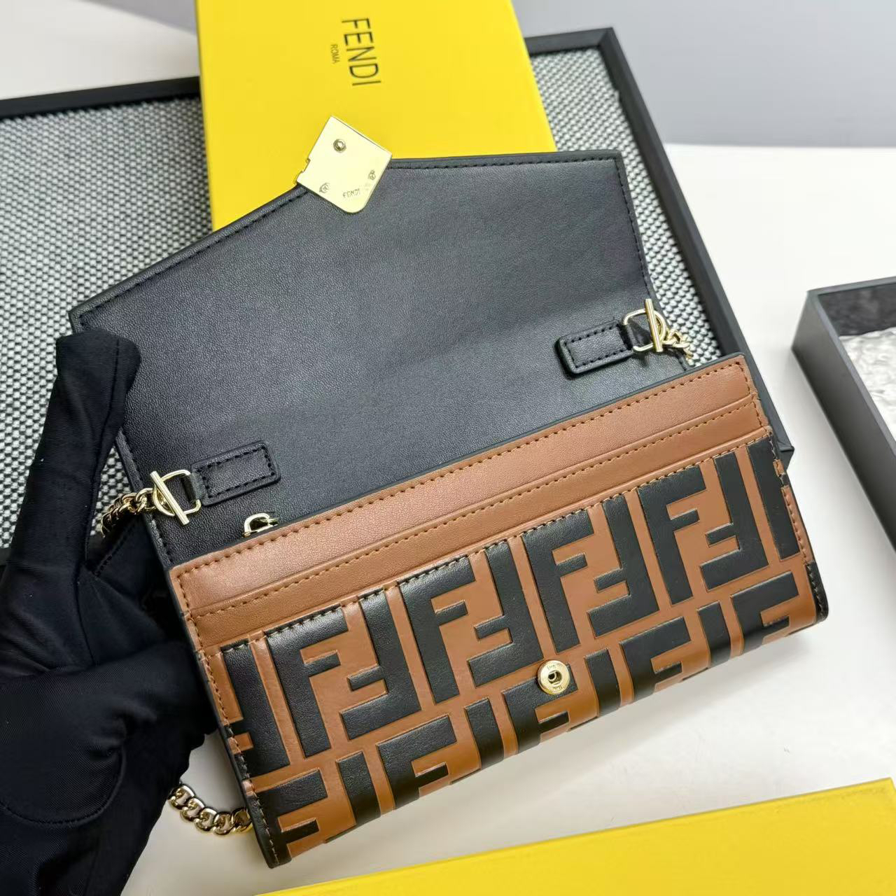 Fendi FF Diamonds Calfskin Crossbody Wallet - Image 7