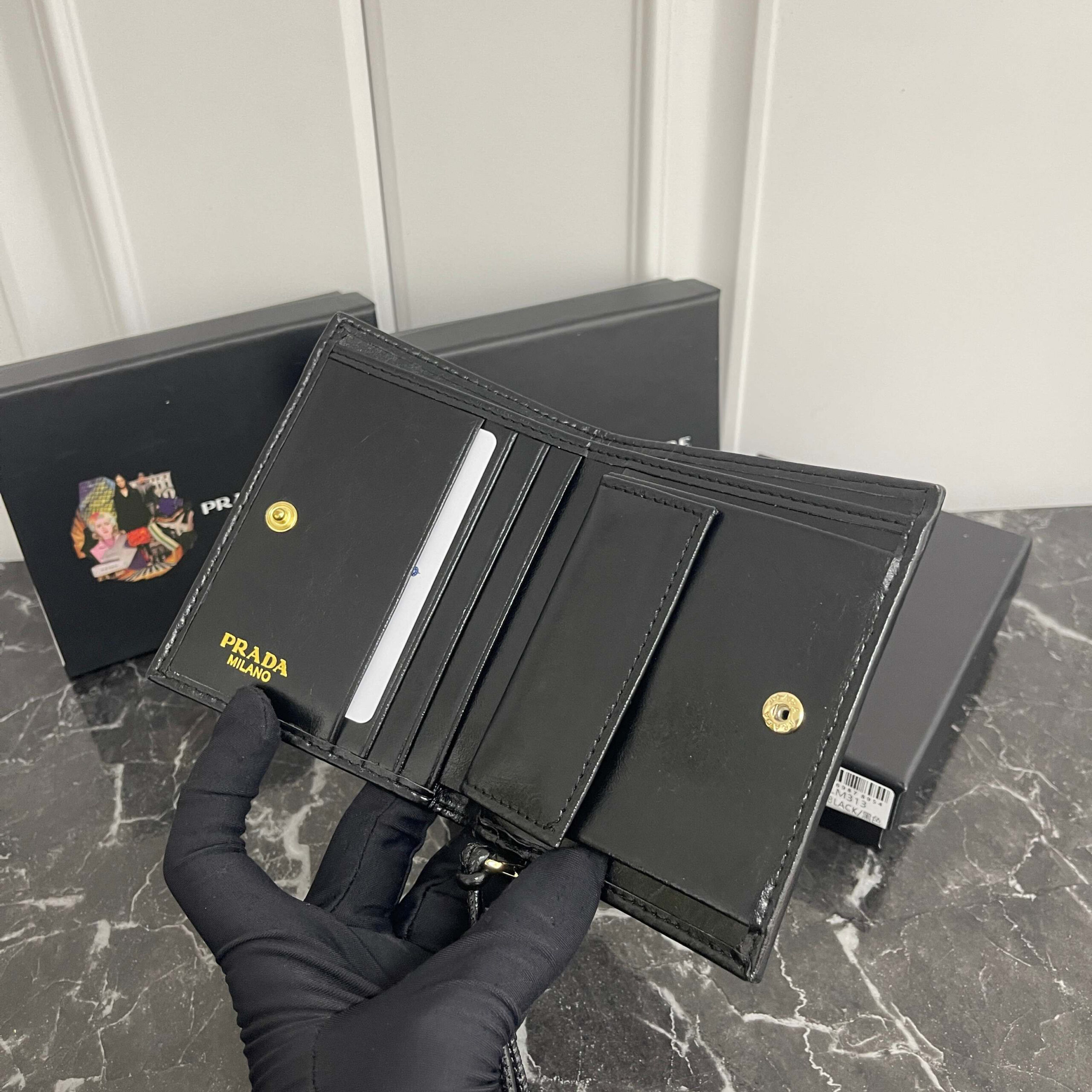 Prada Small Leather Wallet with Enamel Triangle Logo - Image 7
