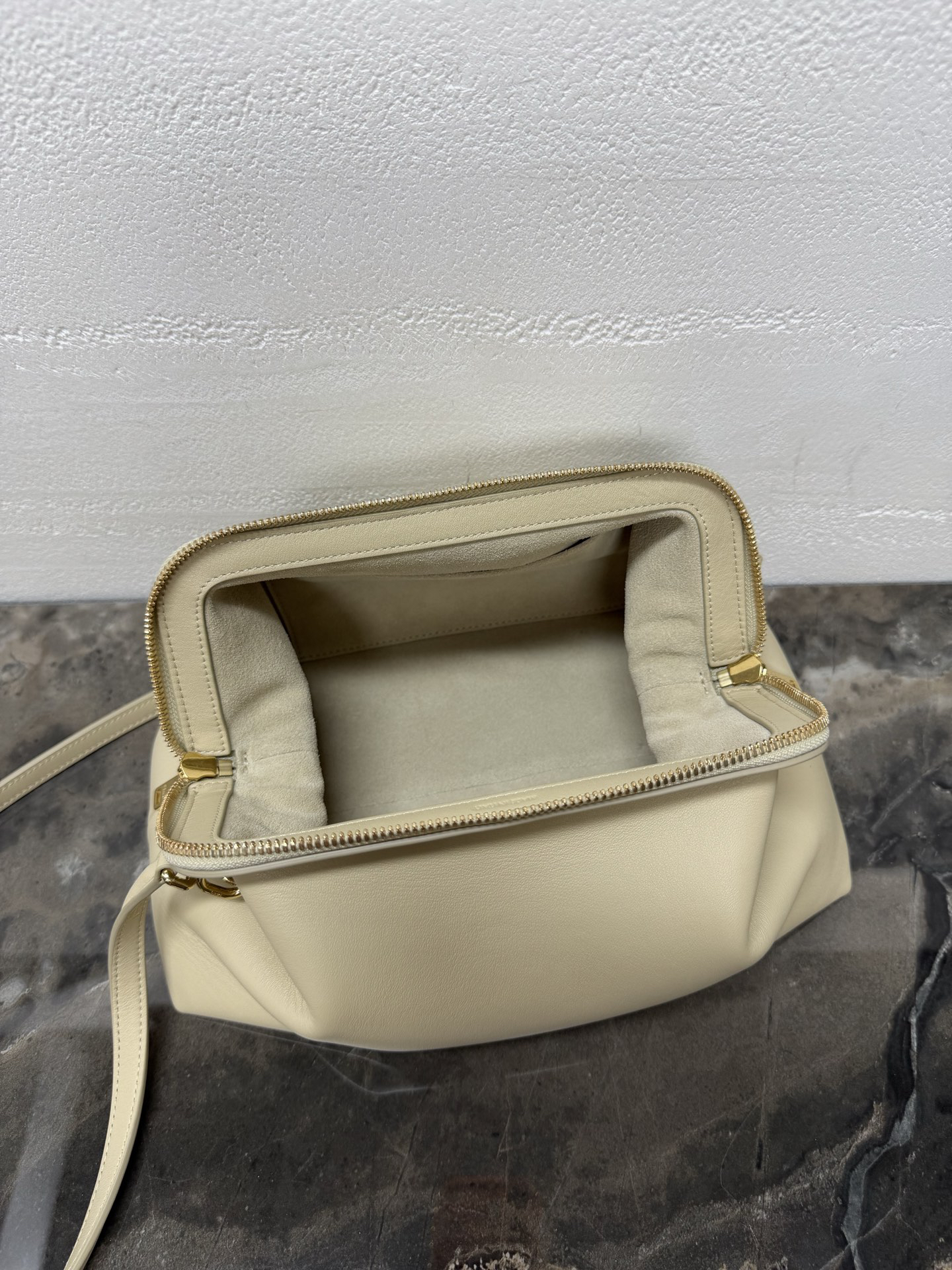 Small Doctor Handbag - Image 7