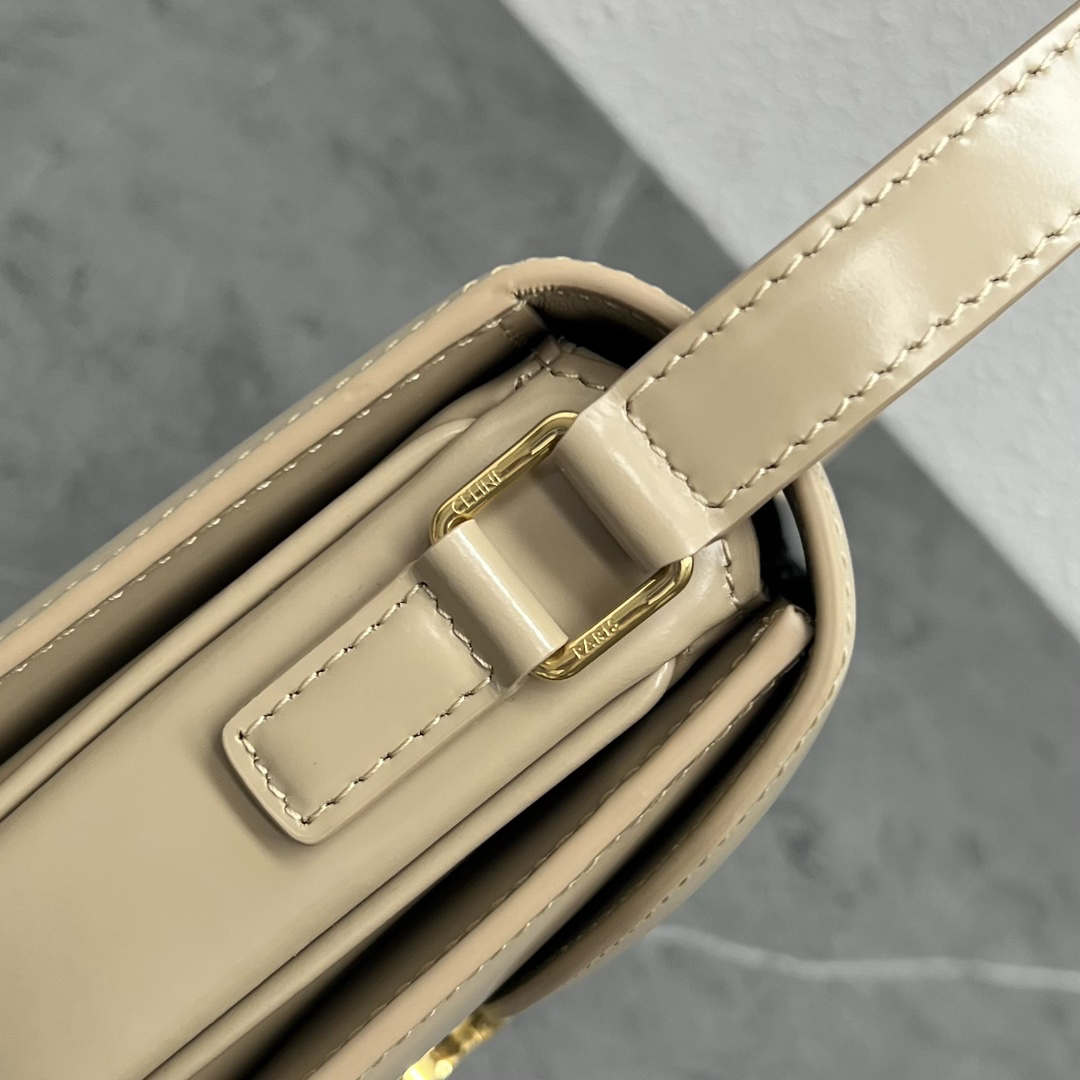 CE Saddle Crossbody Bag in Milk Tea - Image 7