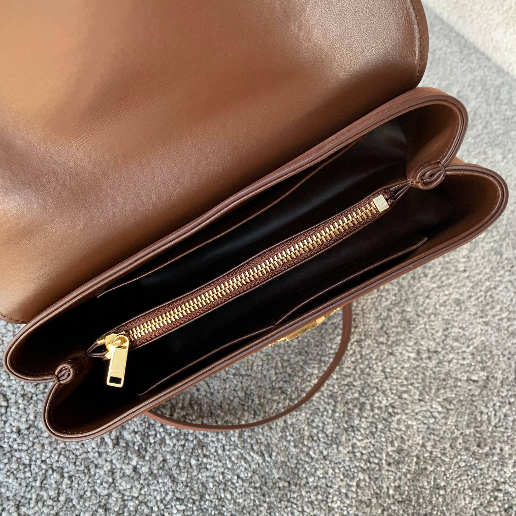 NINO Medium Brown Leather Handbag - Image 7