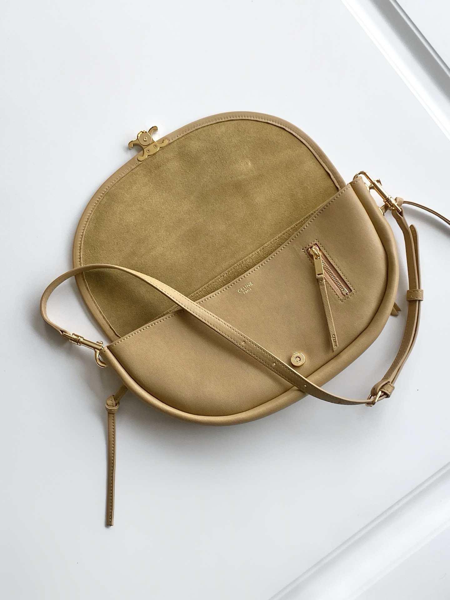 CE HALFMOON Small Handbag - Image 7