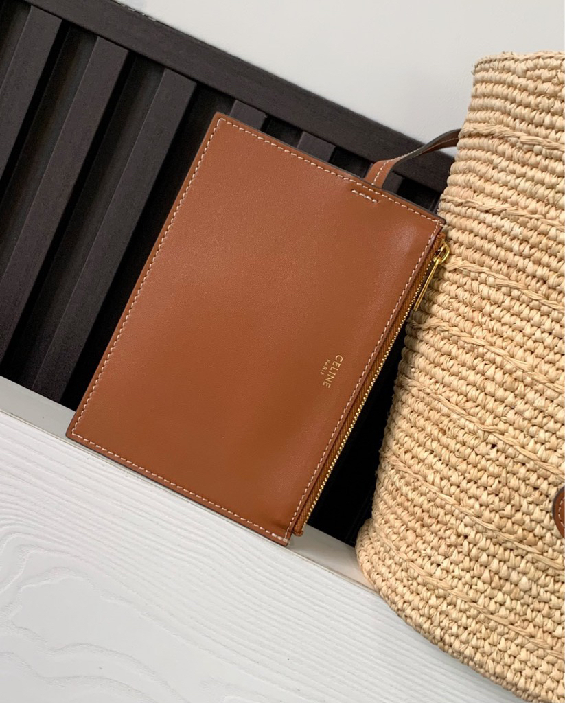 CELINE Handwoven Handbag - Image 7