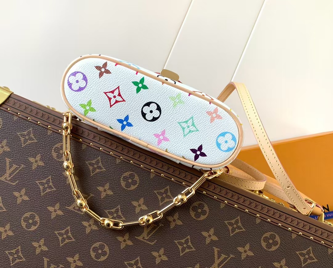 Louis Vuitton Vanity Pouch M13662 - Image 7