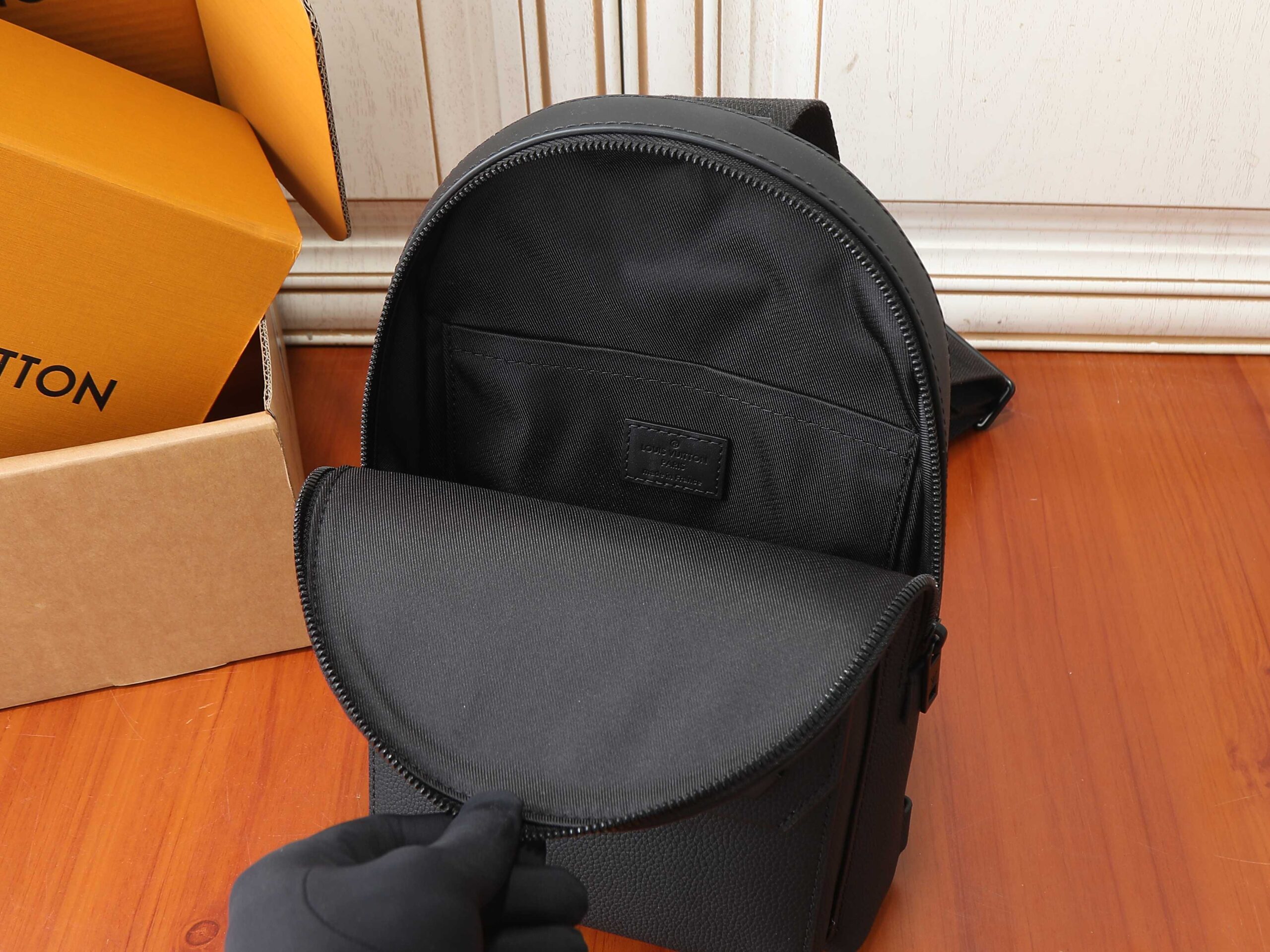 Louis Vuitton Pilot Shoulder Bag in LV Aerogram Style - Image 8