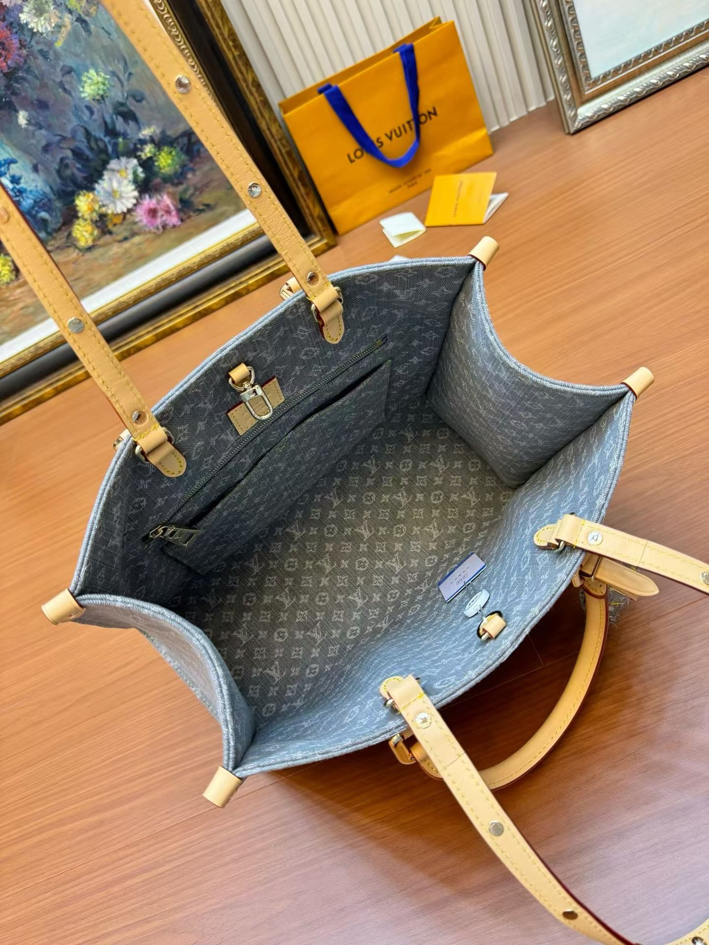 Louis Vuitton OnTheGo MM Tote Bag in Monogram Denim - Image 8