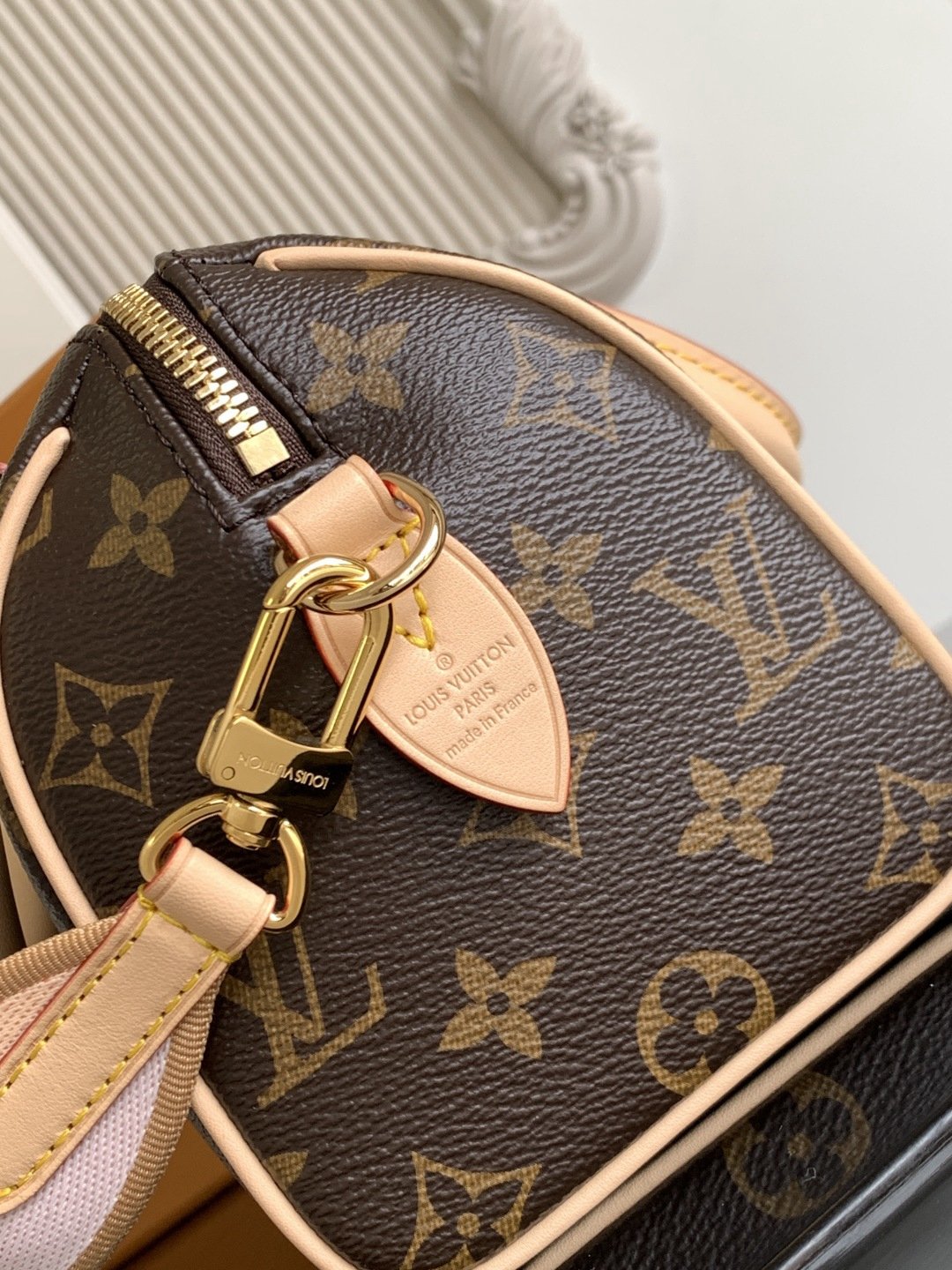Louis Vuitton Speedy Bandouliere 30 Monogram Crossbody Bag - Image 8