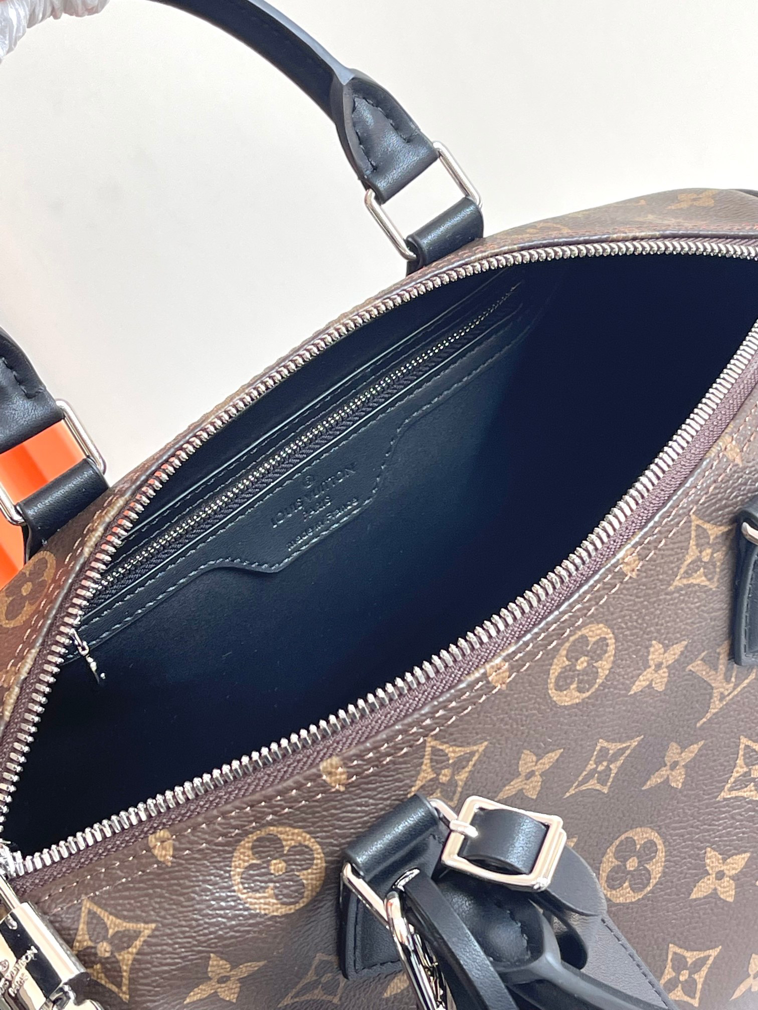 Louis Vuitton Speedy Soft 30 Crafty Handbag - Image 8