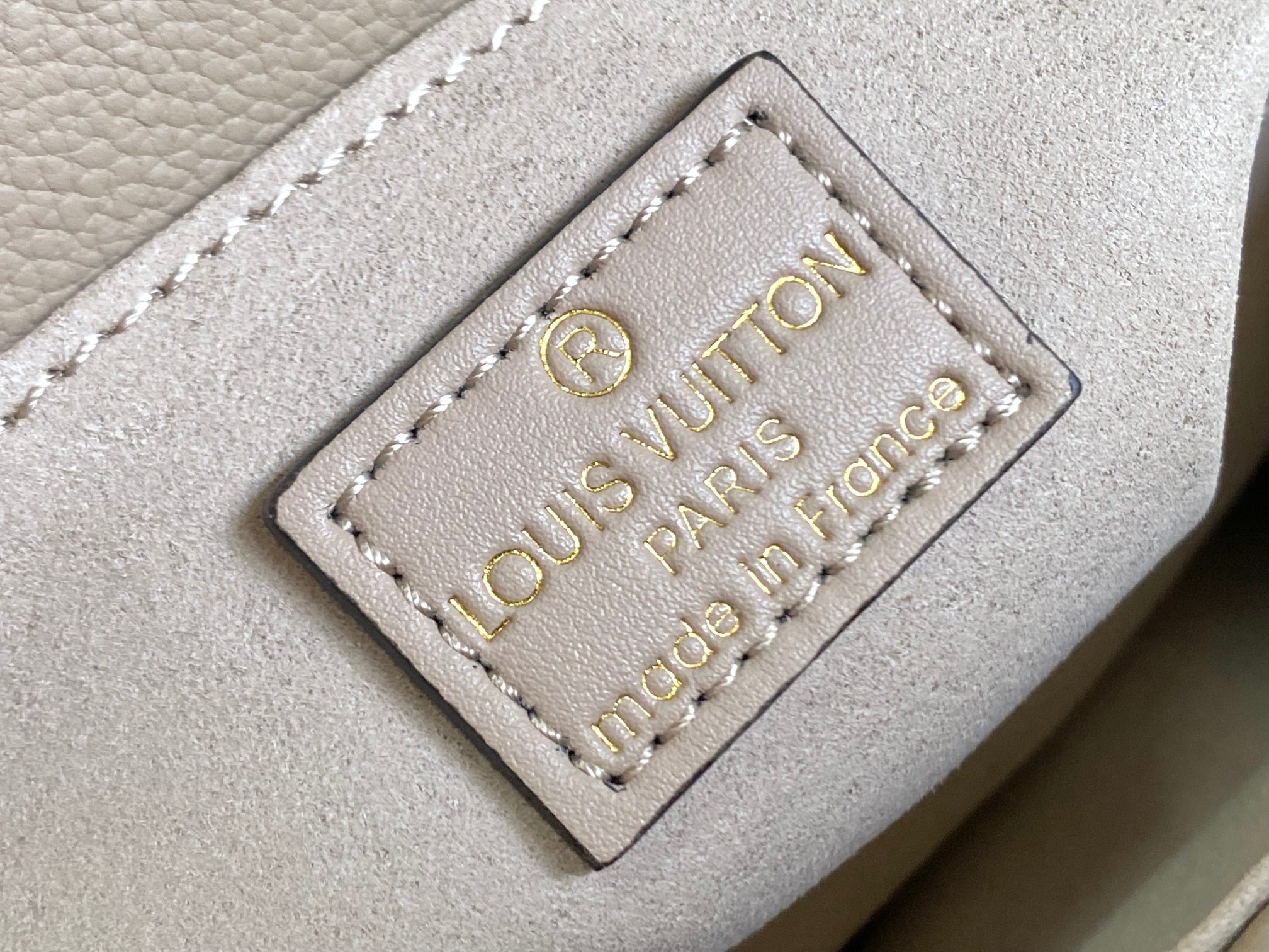 Louis Vuitton Madeleine Medium Handbag in Monogram Empreinte Leather - Image 8