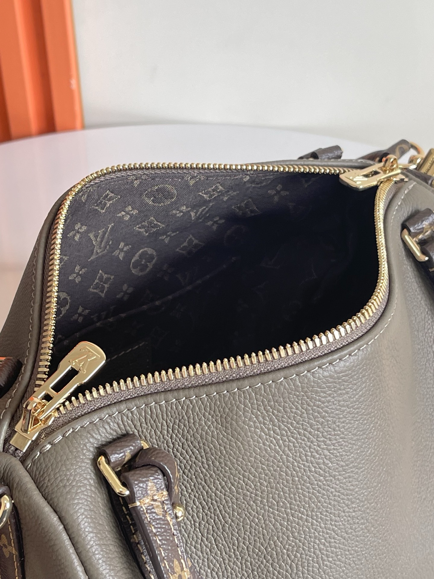 Louis Vuitton Express Small Shoulder Bag in Monogram Canvas - Image 8