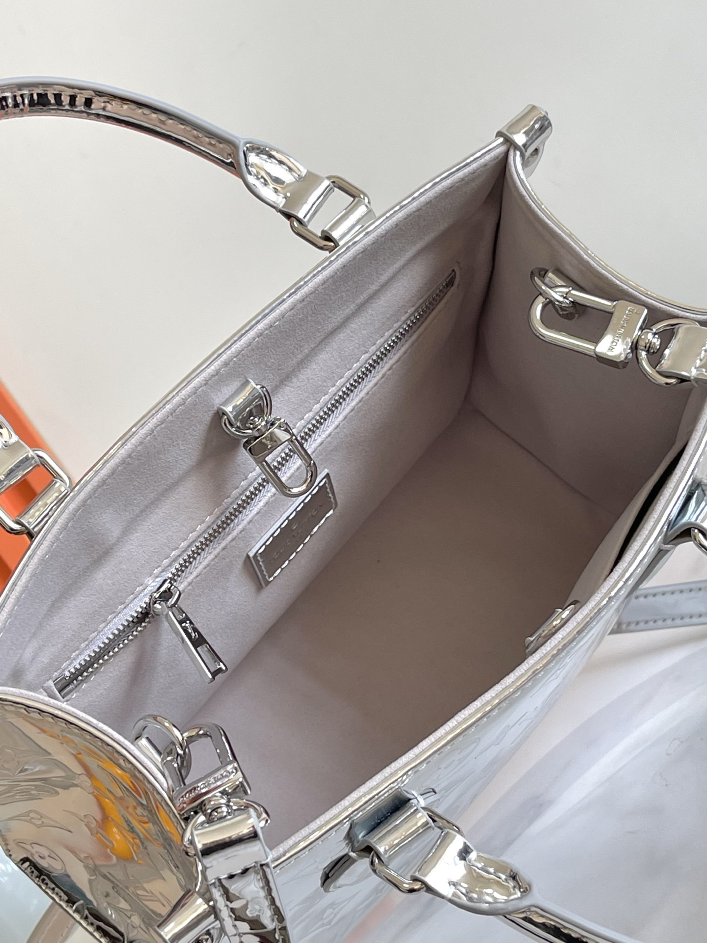 Louis Vuitton OnTheGo CC Small Handbag in Silver Monogram Miroir Canvas - Image 8