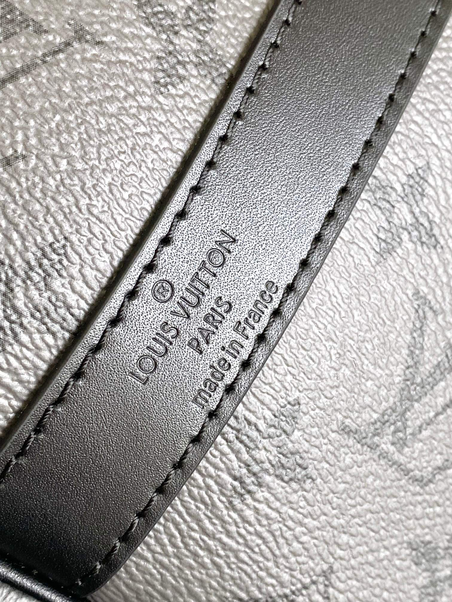 Louis Vuitton Keepall Bandouliere 45 Travel Bag - Image 8