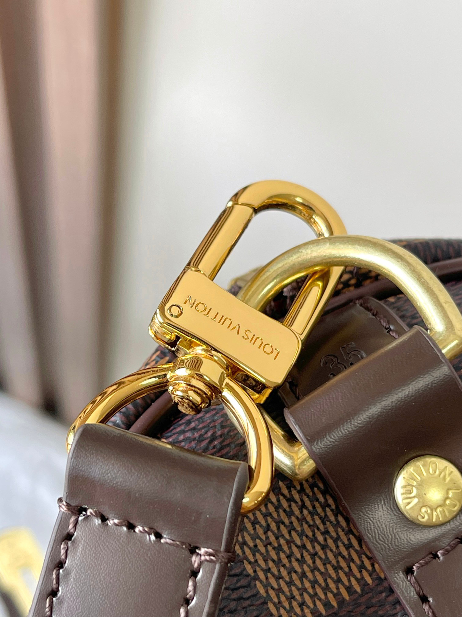 Louis Vuitton Speedy 35 Handbag in Damier Ebene Canvas - Image 8