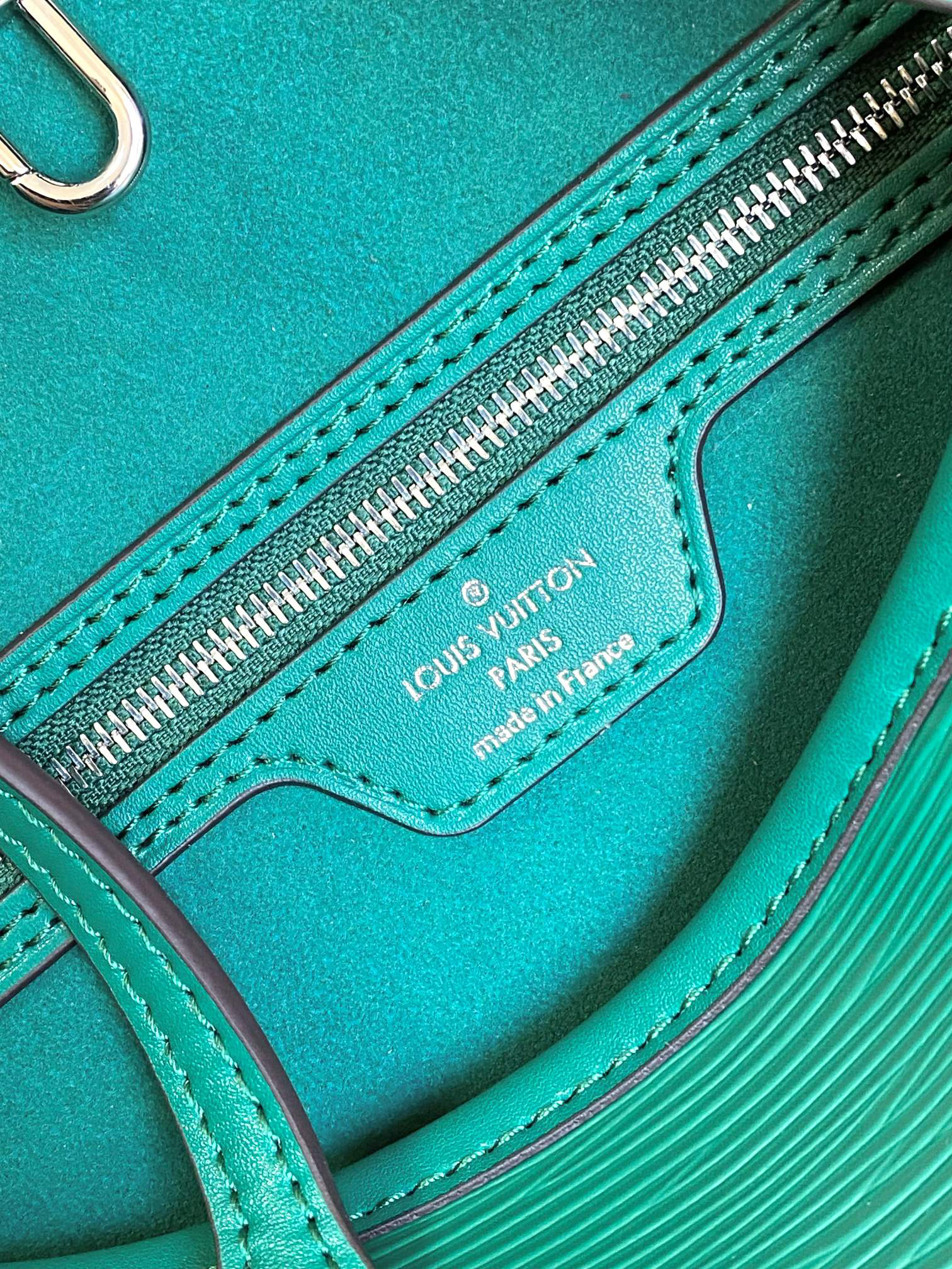 Louis Vuitton Neverfull Medium Tote Bag - Image 8