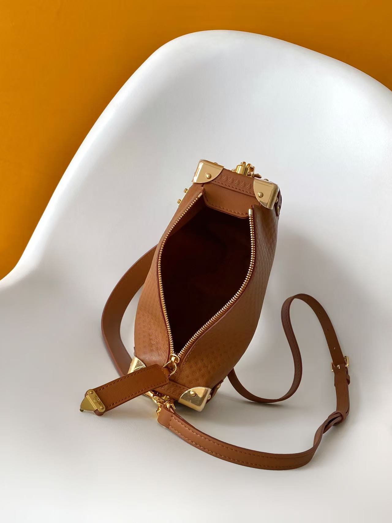 Louis Vuitton Side Trunk Medium Handbag - Image 8