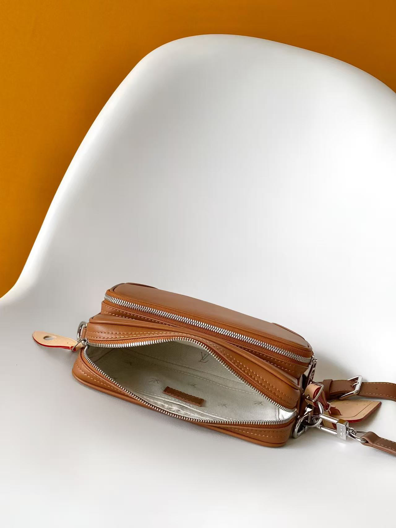 Louis Vuitton Monogram Heritage Shoulder Bag - Image 8