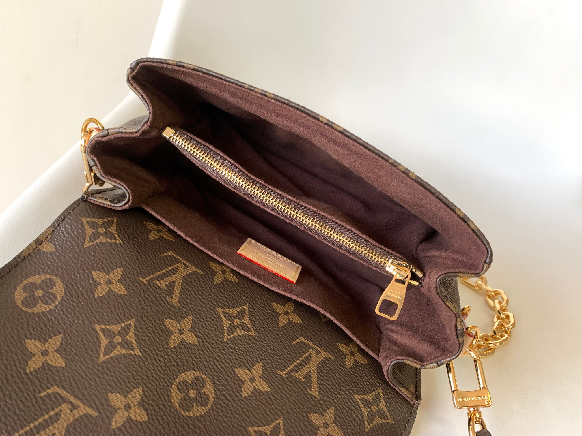 Louis Vuitton East West Métis Messenger Bag M46279 - Image 8