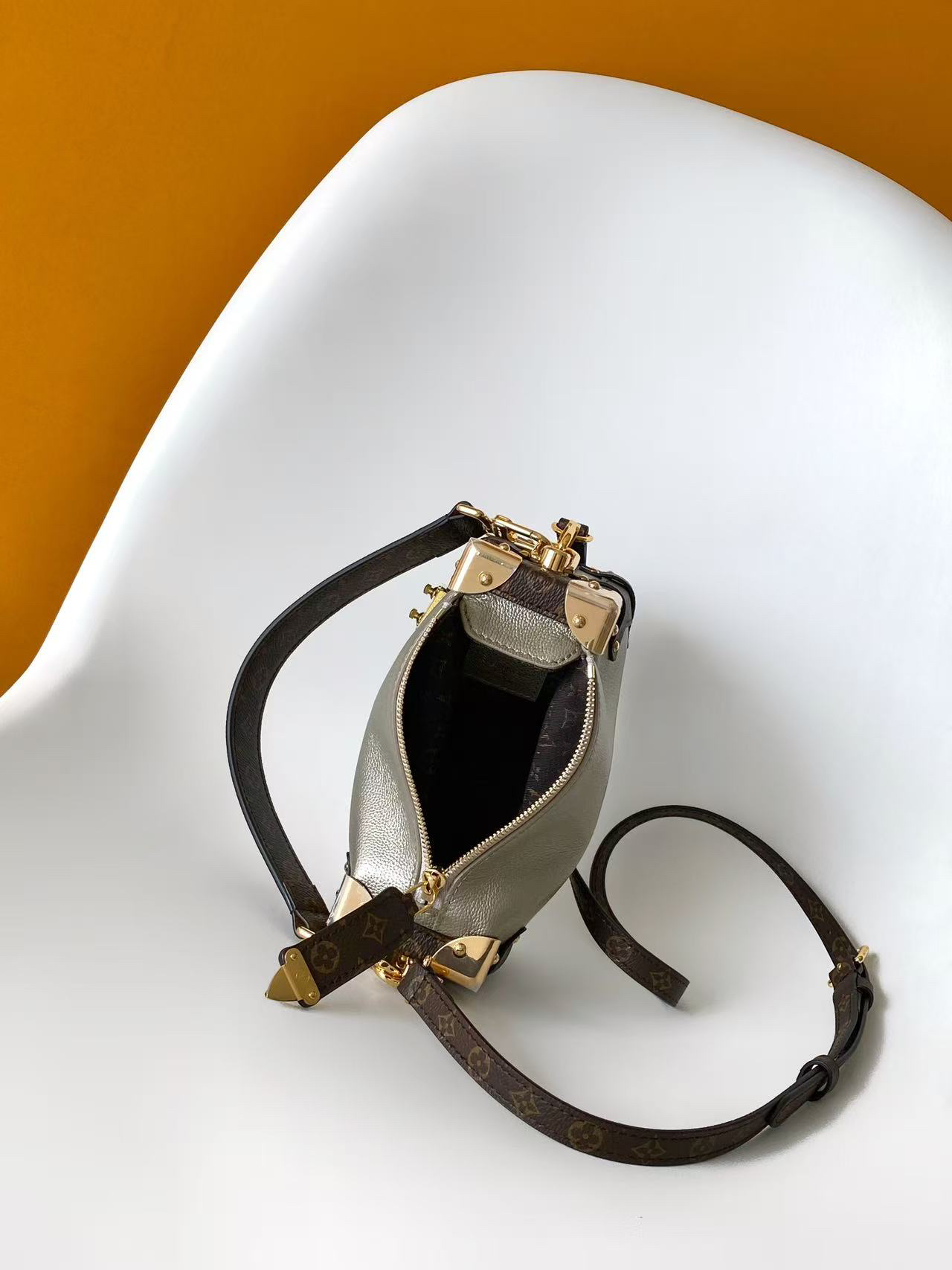 Louis Vuitton Side Trunk MM Leather Crossbody Bag - Image 8