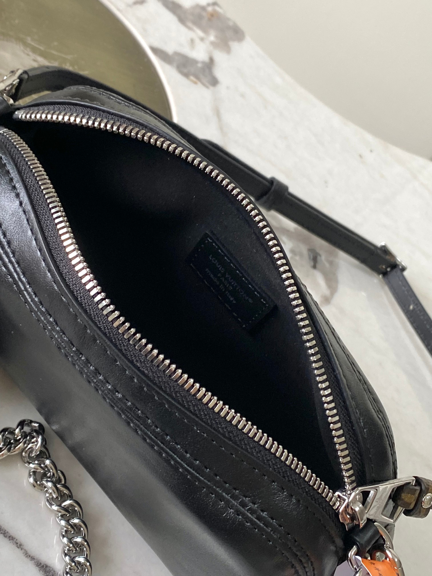 Louis Vuitton Pochette Vibe Shoulder Bag M14544 - Image 8