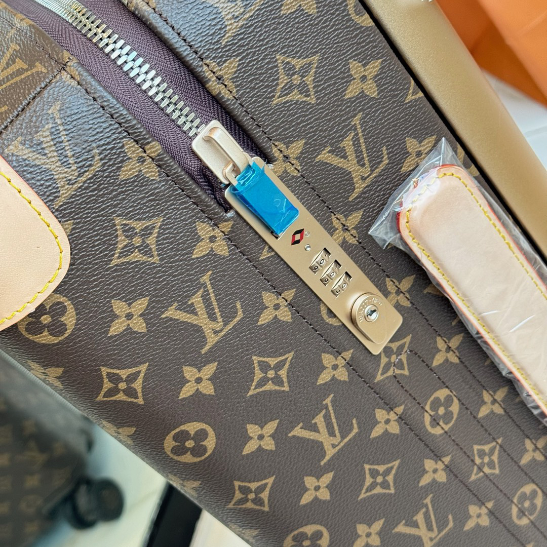 Louis Vuitton Horizon 55 Carry-On Suitcase in Brown Monogram Canvas - Image 8