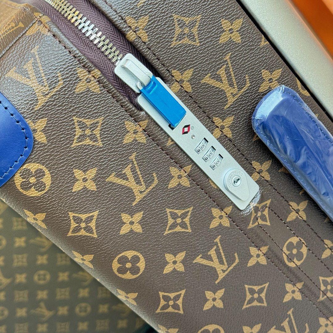 Louis Vuitton Horizon 55 Four-Wheel Carry-On Suitcase - Image 8