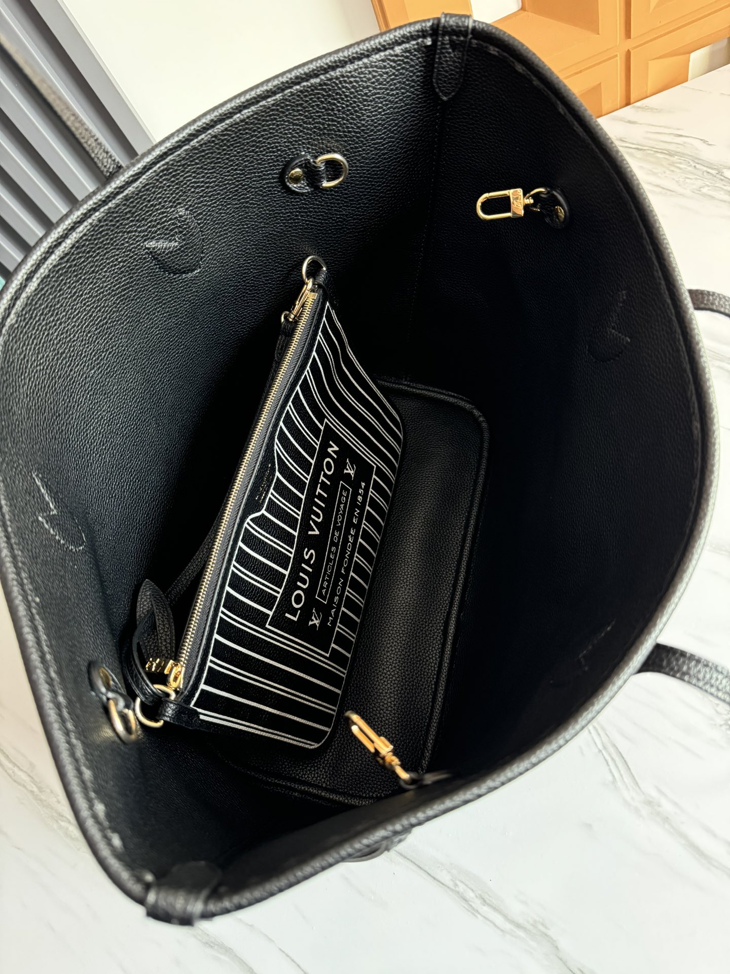 Louis Vuitton Neverfull Inside Out Medium Handbag - Image 8