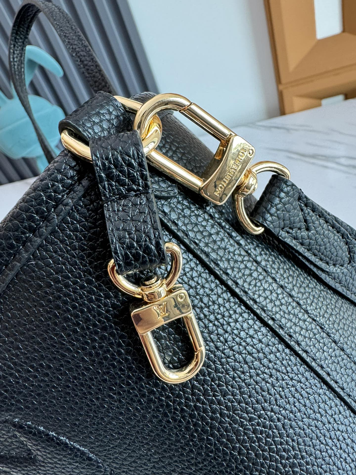 Louis Vuitton Neverfull Bandouliere Inside Out BB - Image 8