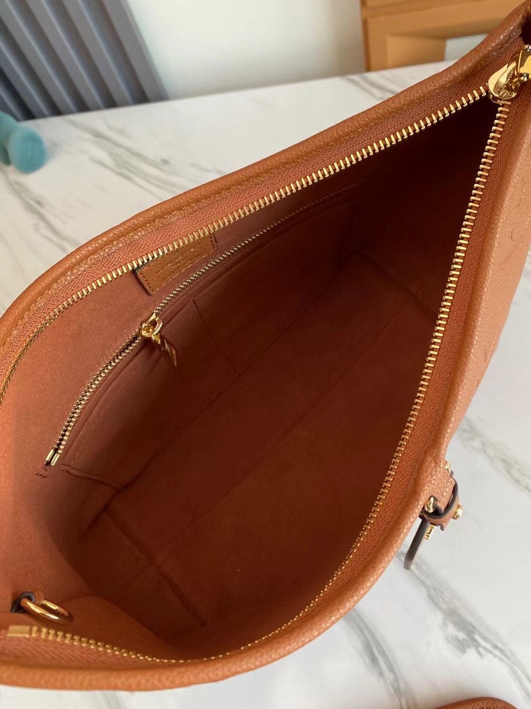 Louis Vuitton CarryAll PM Monogram Leather Handbag - Image 8
