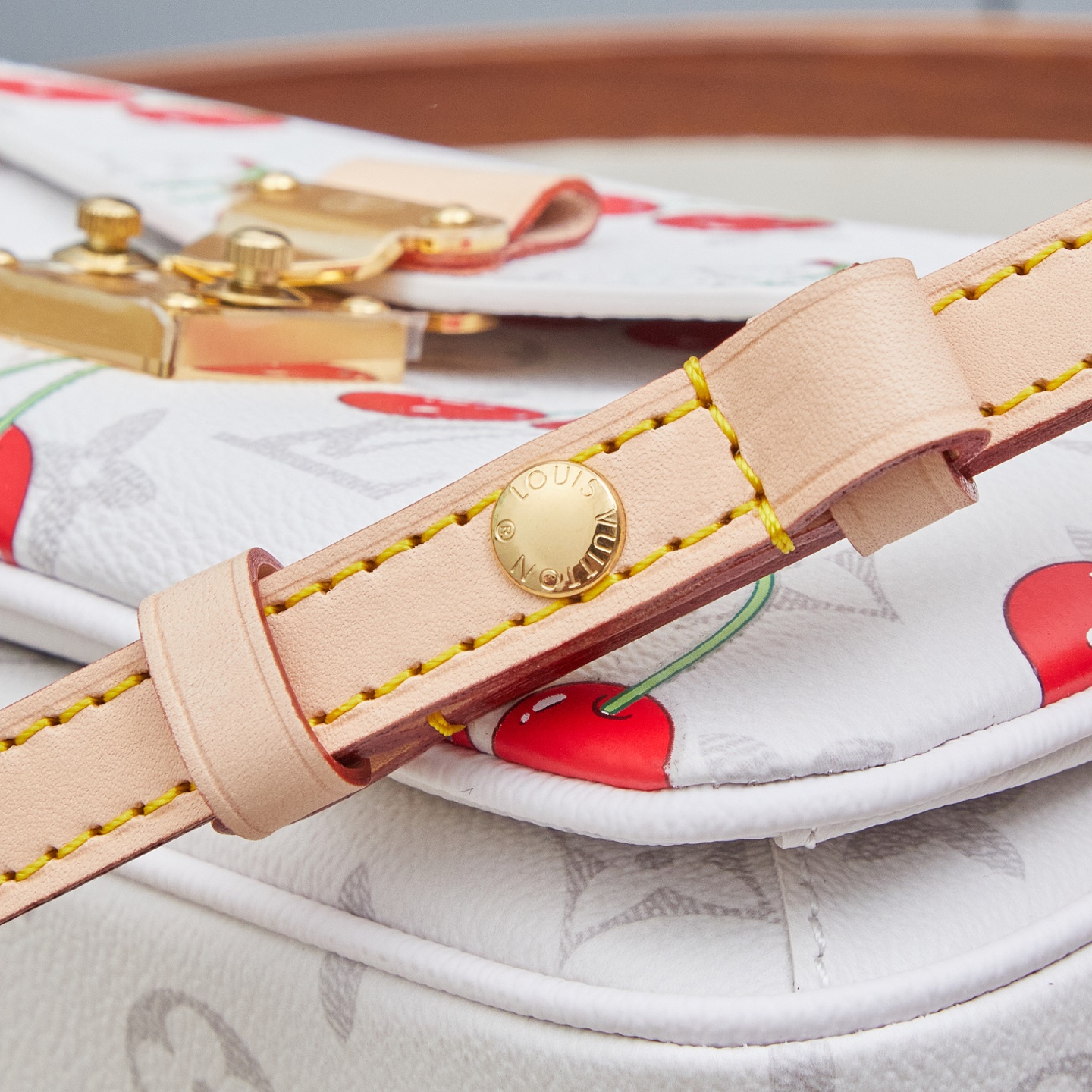 Louis Vuitton x Takashi Murakami Pochette Metis East West Cherry Bag M14231 - Image 8