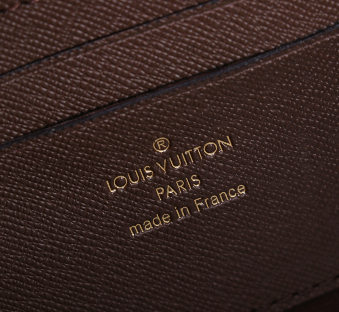 Lily WOC Monogram Canvas Chain Wallet M82509 - Image 8