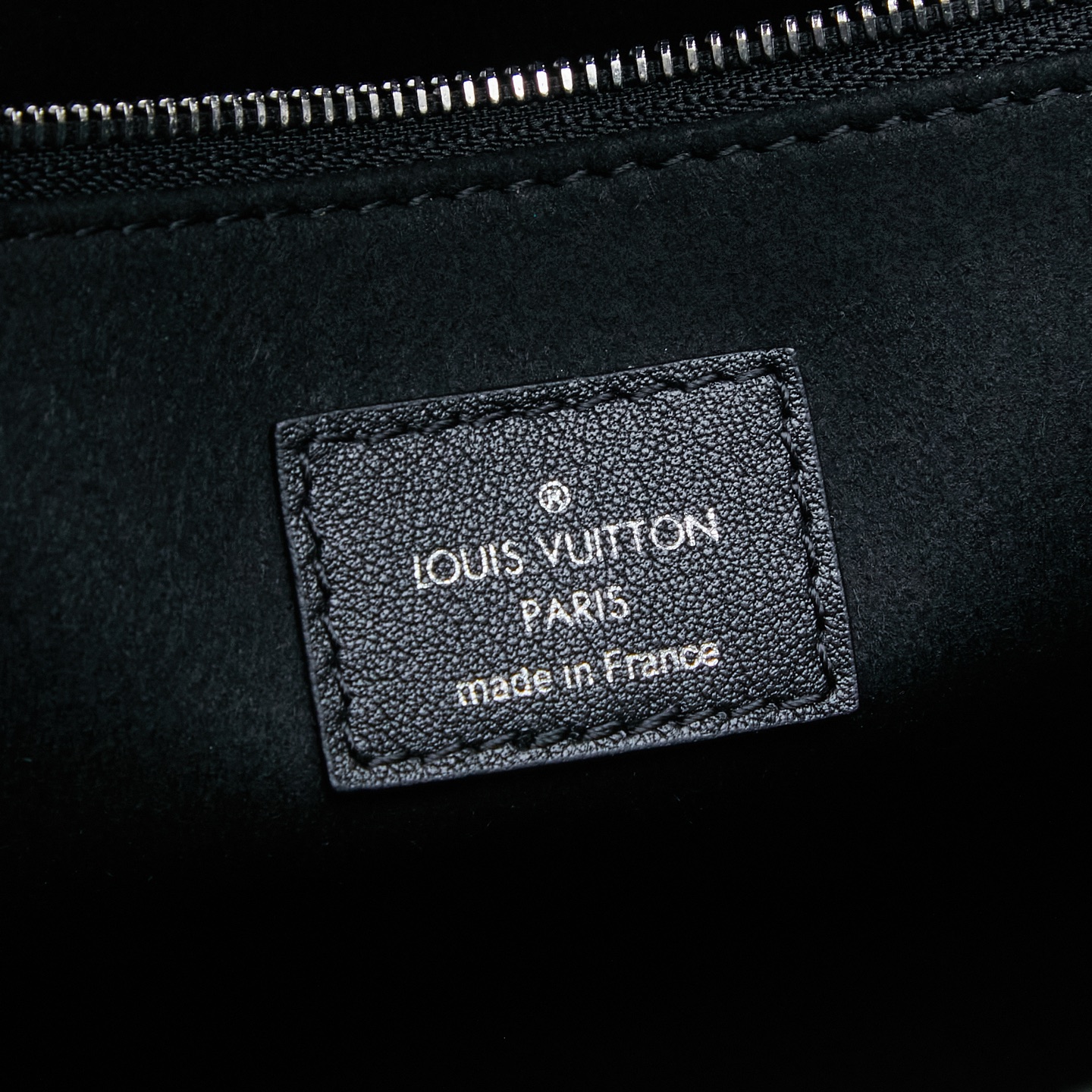 Louis Vuitton OnTheGo Small Handbag M14576 - Image 8