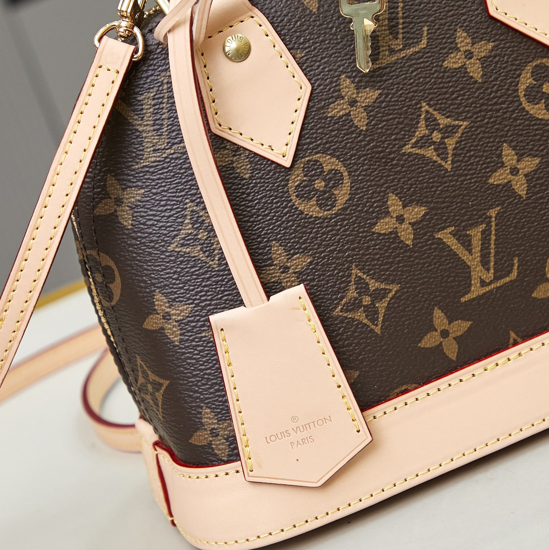 Louis Vuitton Alma Bridge Handbag M53152 N41221 Monogram Canvas - Image 8