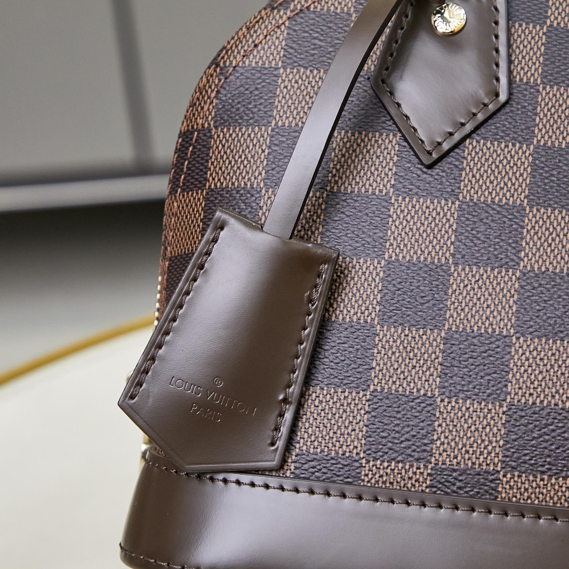 Louis Vuitton Alma Handbag M53152 / N41221 - Image 8