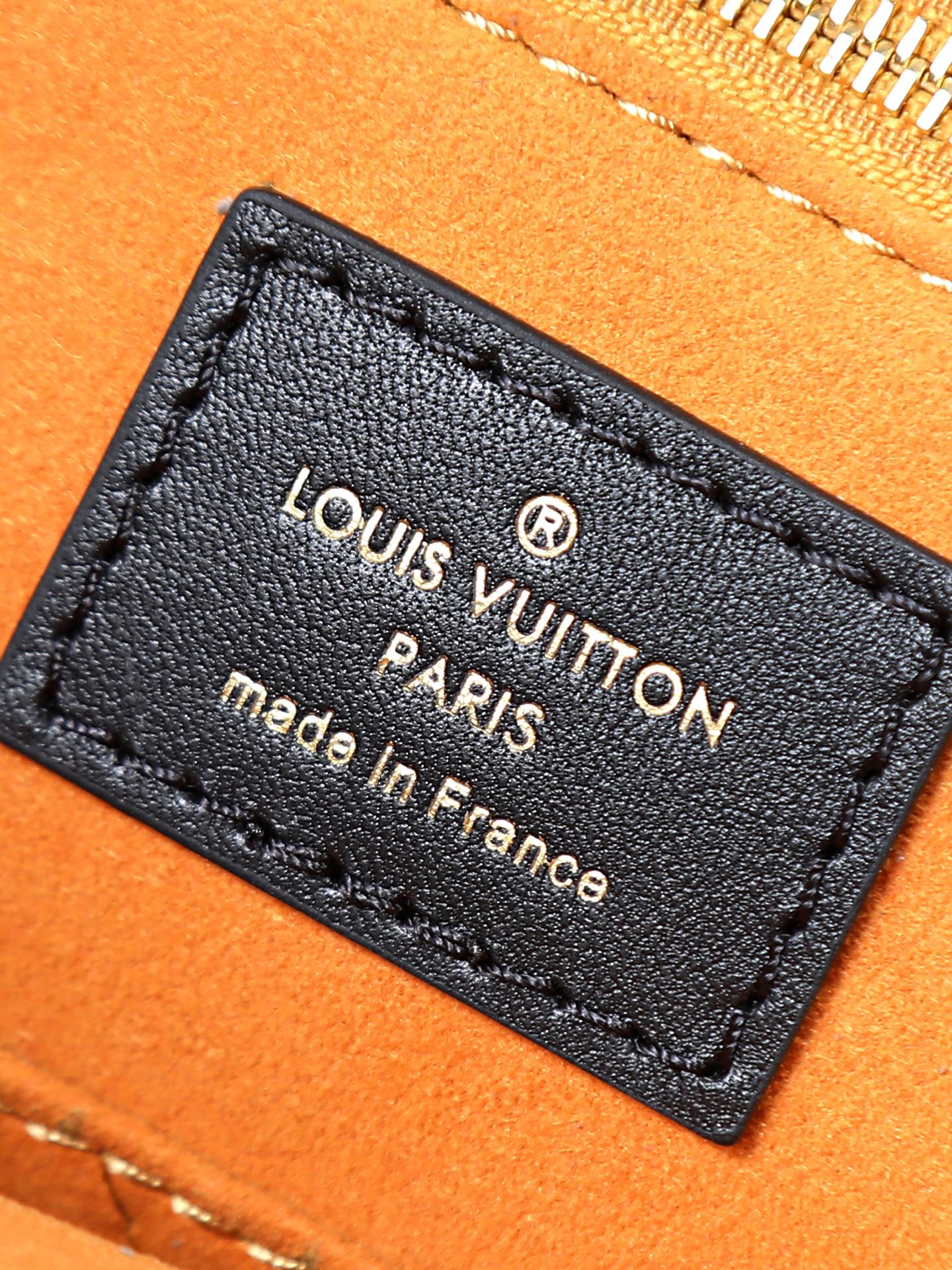 Louis Vuitton OnTheGo Medium Tote Bag - Image 8