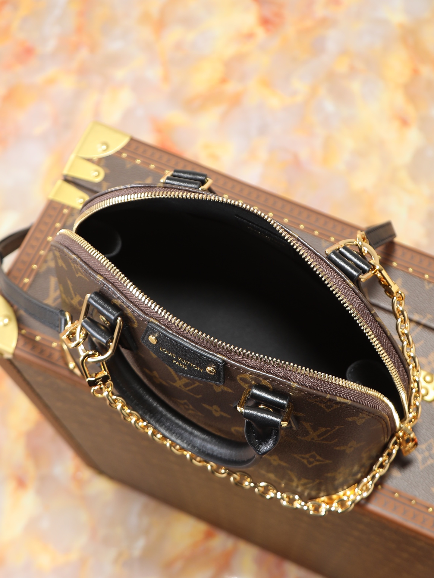 Louis Vuitton Alma BB Handbag - Image 8
