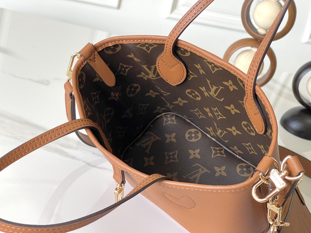 Louis Vuitton Neverfull Bandouliere Inside Out BB Reversible Monogram Canvas Tote Bag - Image 8