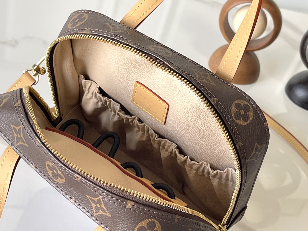 Louis Vuitton Nano Noé Monogram Handbag - Image 8