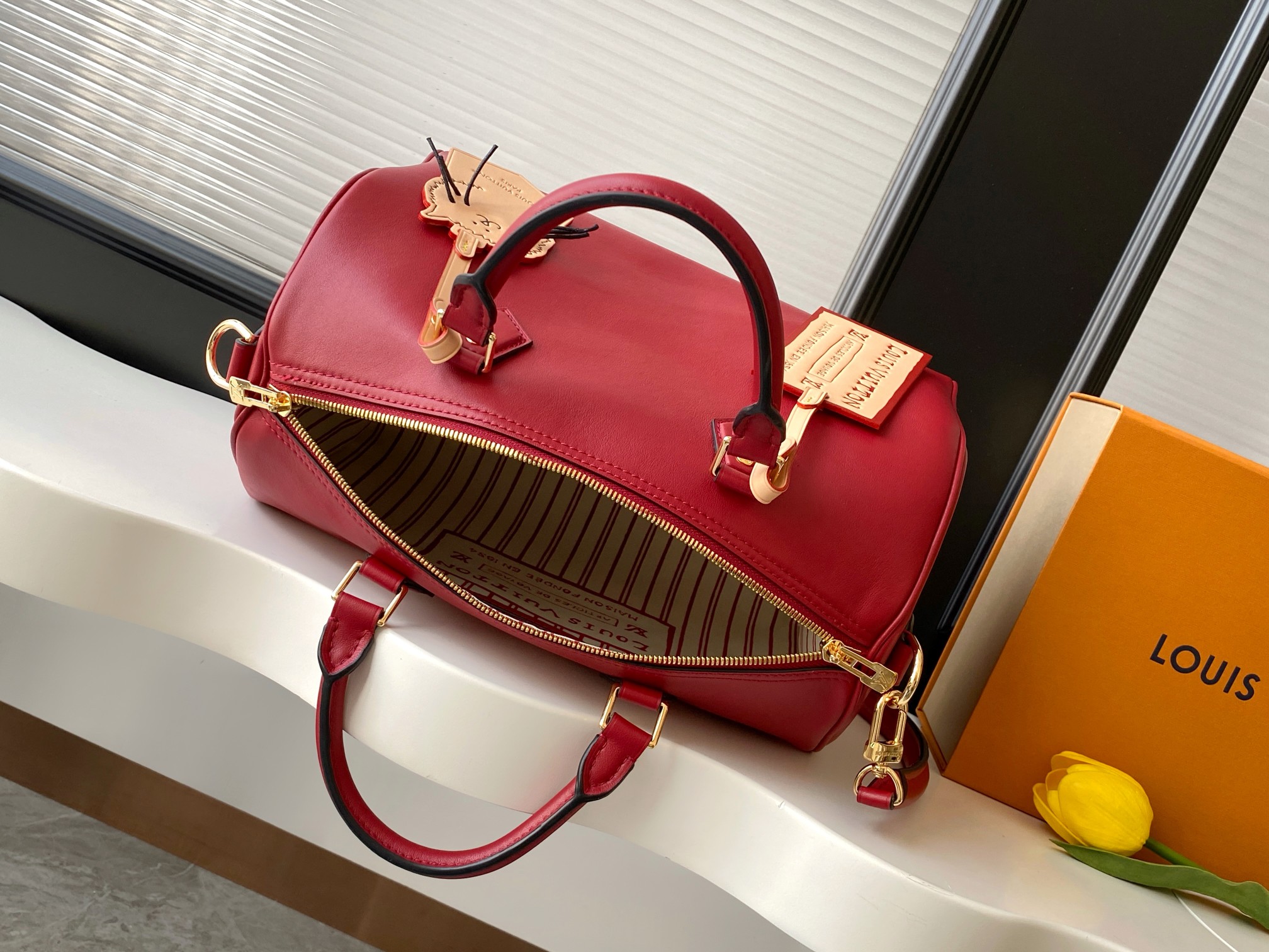 Louis Vuitton Speedy Soft 30 Red Handbag - Image 8