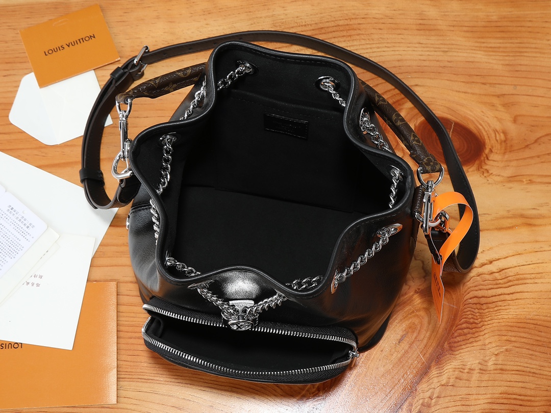 Louis Vuitton No Way Bag - Image 8