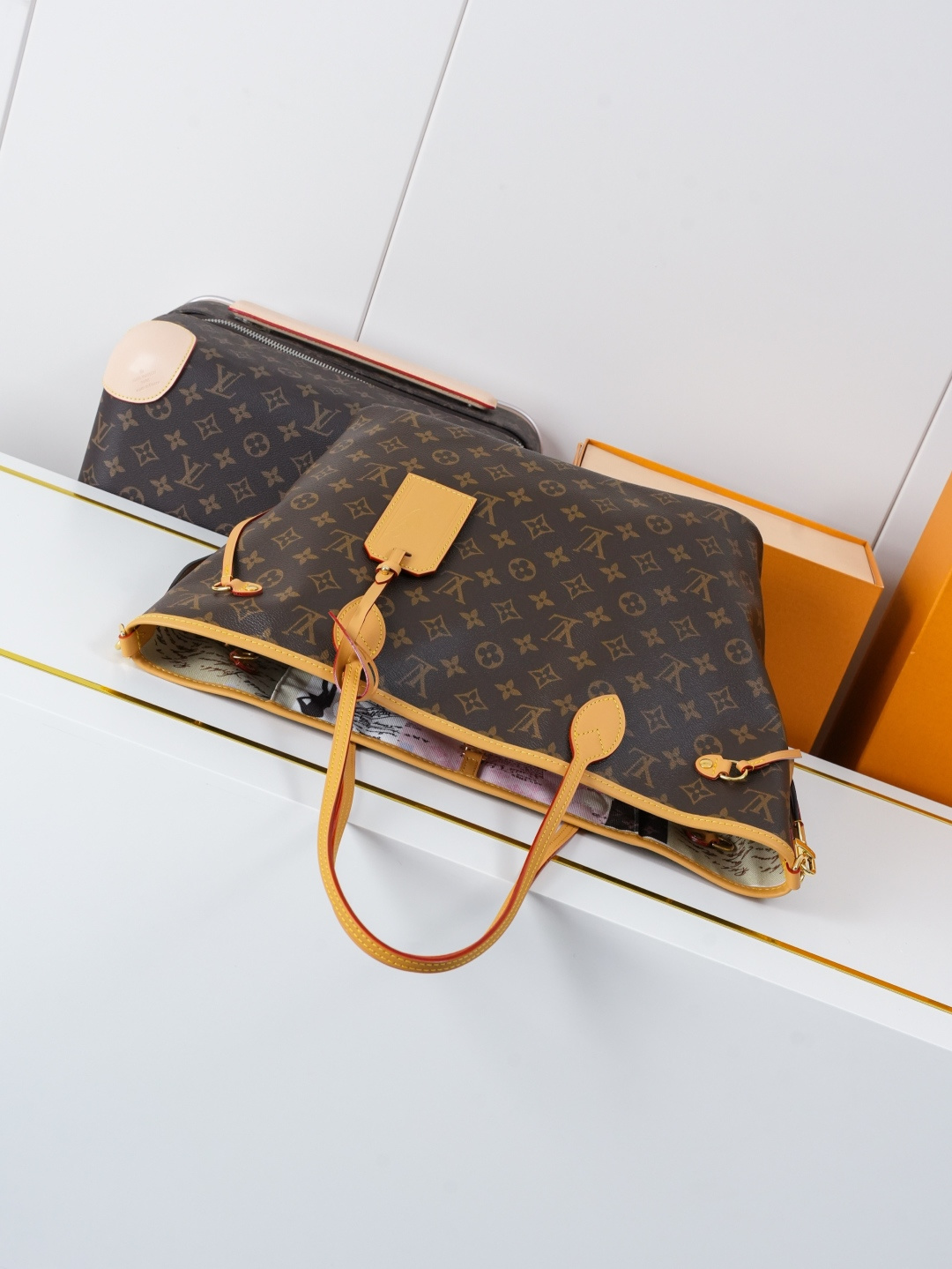 Louis Vuitton Persona Neverfull Inside Out Monogram Anniversary Tote Bag - Image 8
