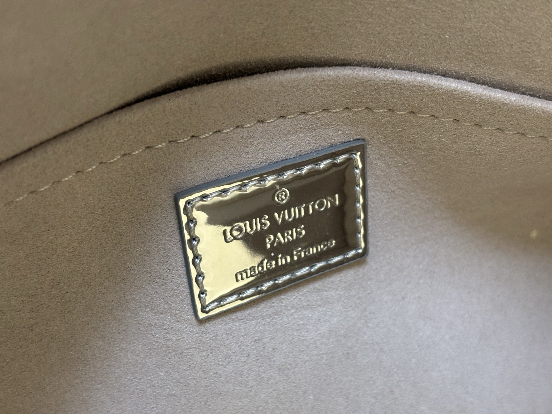 Louis Vuitton Speedy Bandouliere 25 Silver Monogram Mirror Bag - Image 8