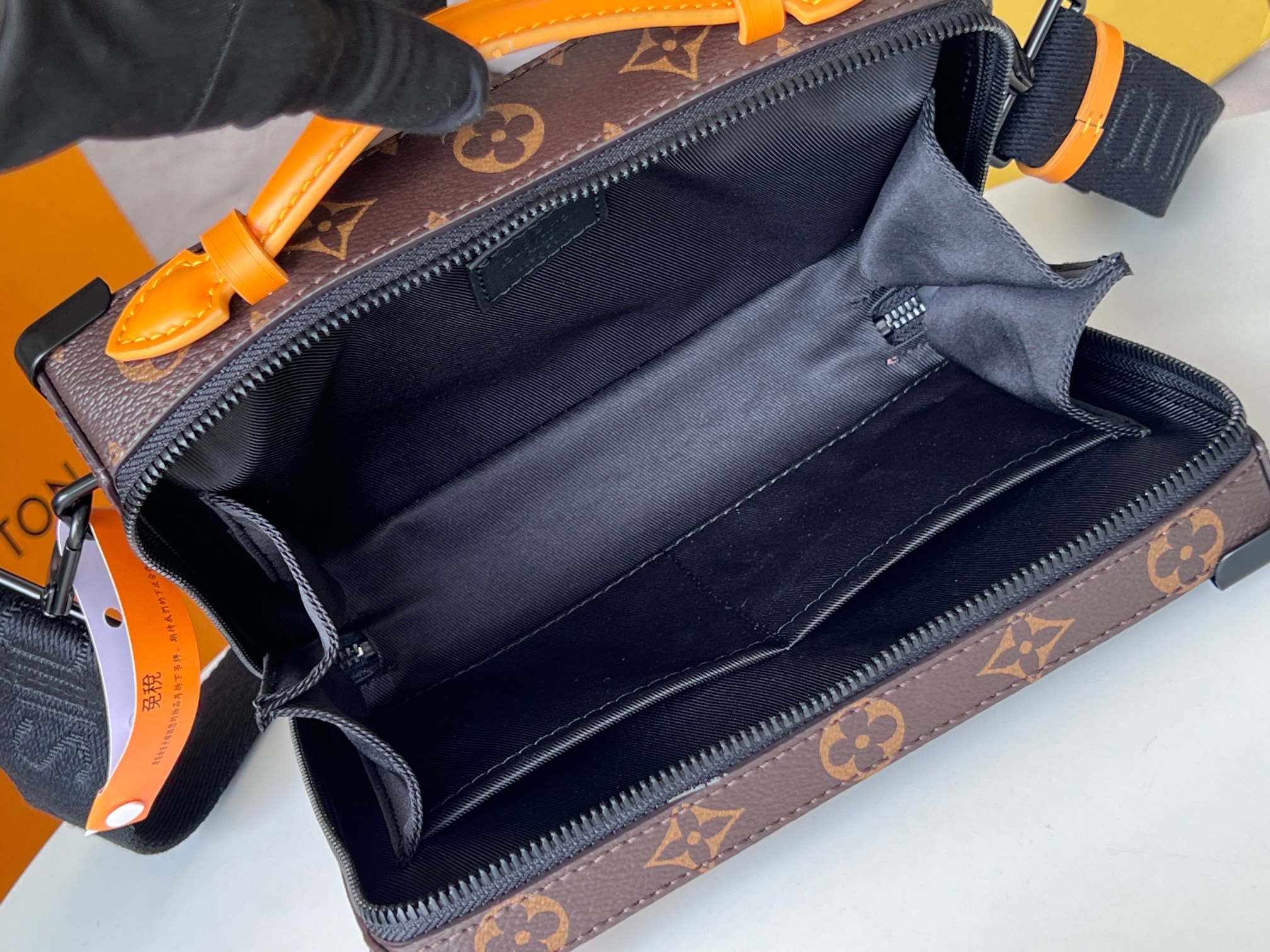 Louis Vuitton Handle Soft Trunk Bag M46689 - Image 8